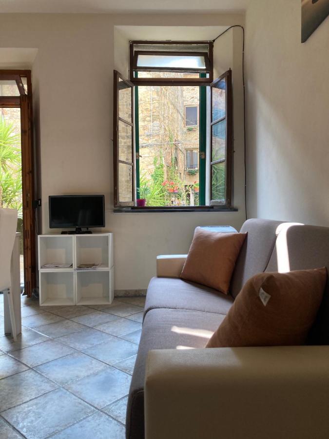 Great Studio Apartment In The Heart Of Кьянни Экстерьер фото